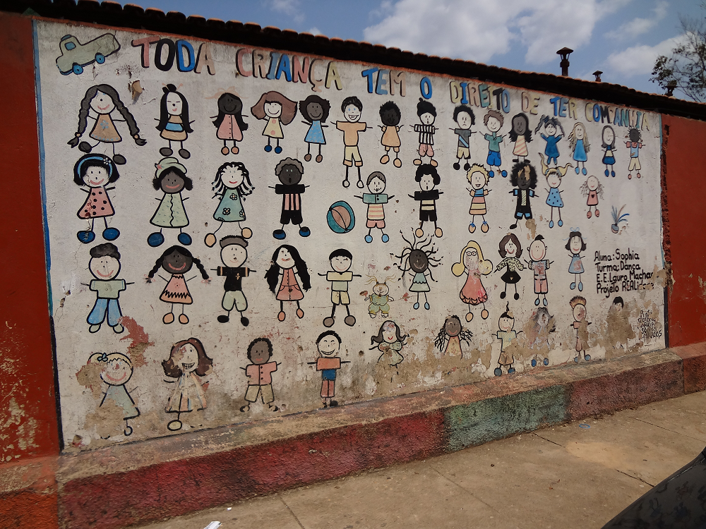 Muro da escola - Turmalina